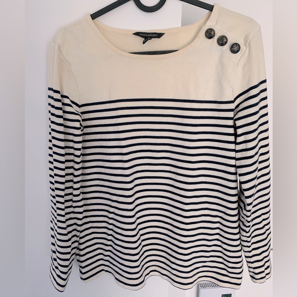 Banana republic sweater